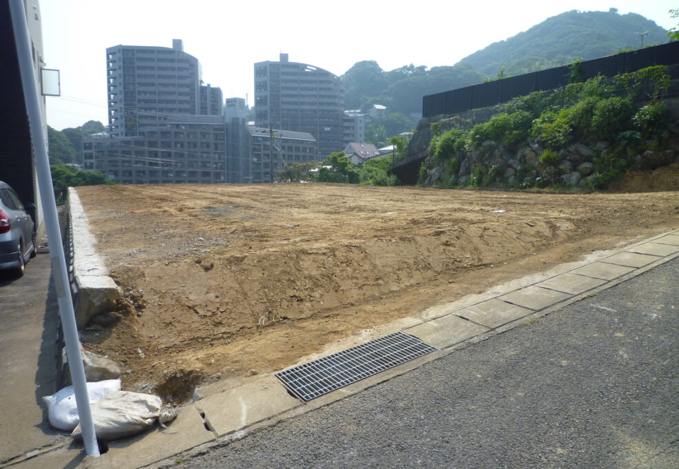 鹿子前町/土地