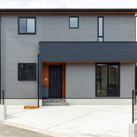 【施工事例】新築住宅を更新しました