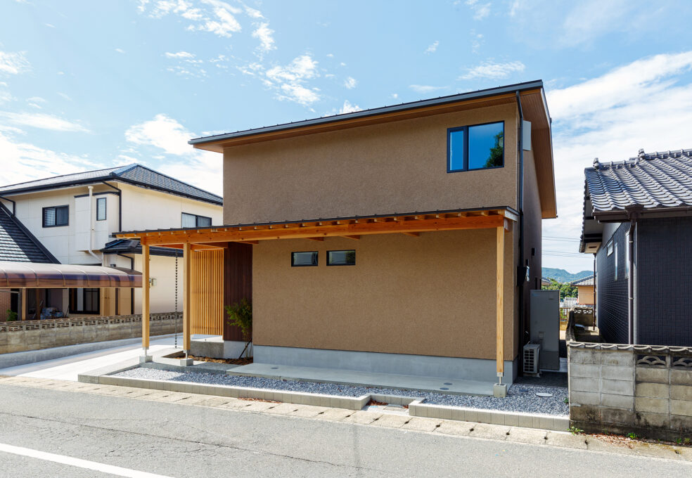 猫にも人にも優しい自然素材の家